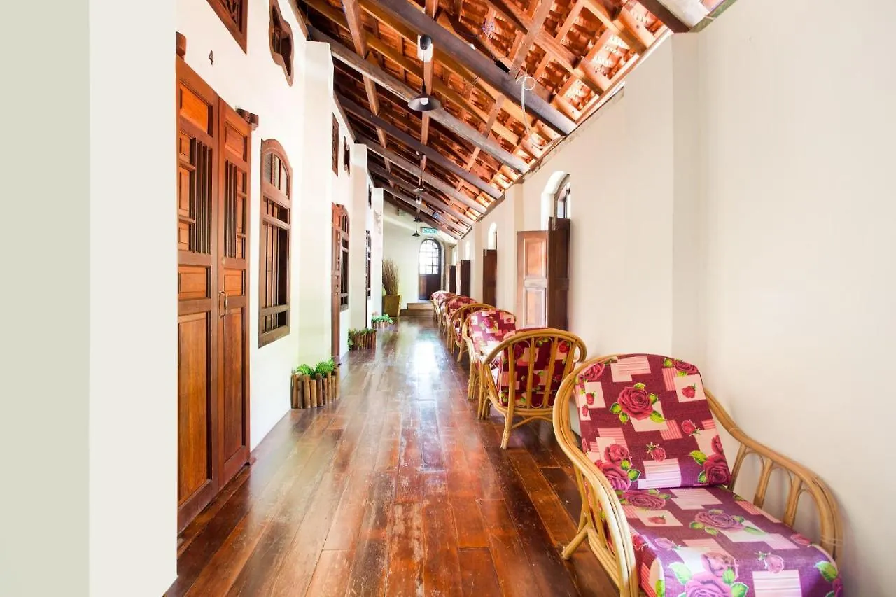 OYO 89481 Rg Heritage Boutique George Town